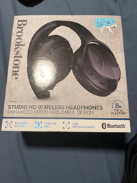 Bluetooth headphones with built in mic