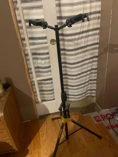 guitar stand Hercules, View more