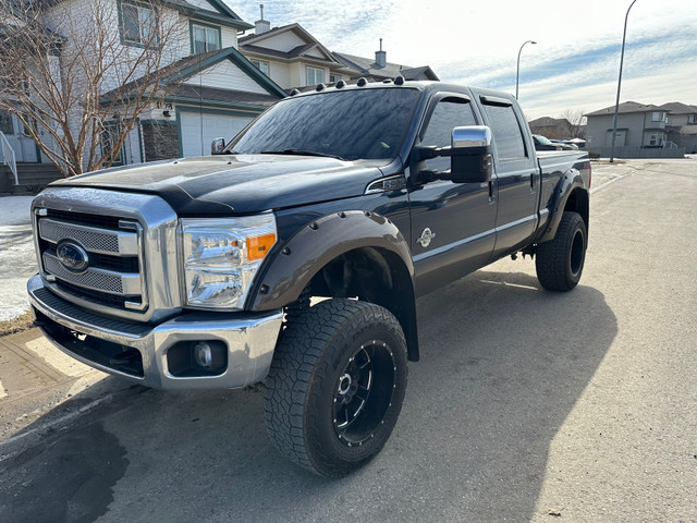 2016 Ford F350 Lariat  in Cars & Trucks in Fort McMurray - Image 3
