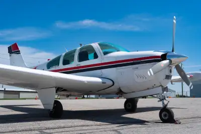 1992 BEECHCRAFT F33A BONANZA, View more