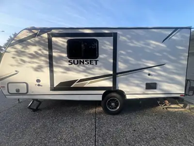 2022 CrossRoads Sunset Trail 188BH lightweight bunkhouse travel trailer for sale in Chilliwack, BC -...