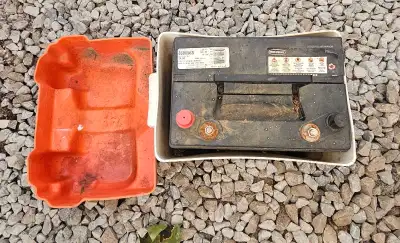 marine battery with case
