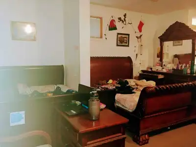 apartment for rent female student only
