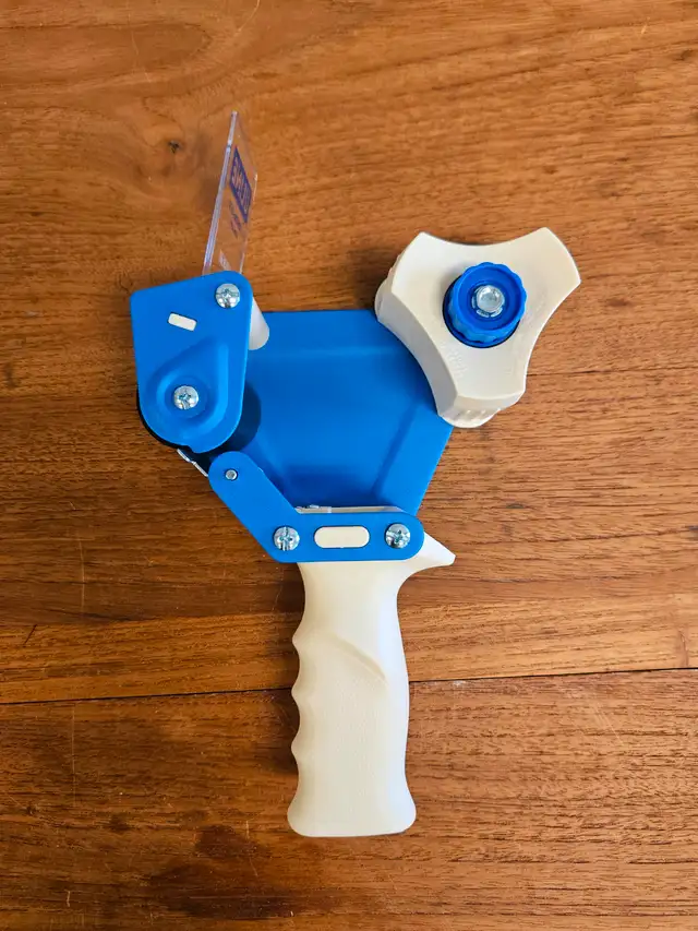 Uline Industrial Side Loader Tape Dispenser - 2" in Other Business & Industrial in Edmonton - Image 5
