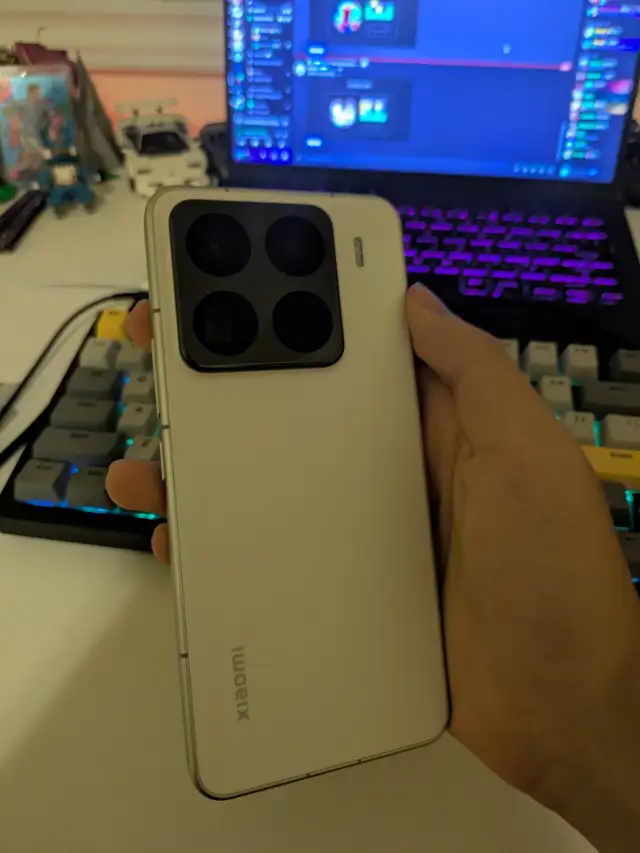 *READ* Xiaomi 15 Pro 256GB — MINT CONDITION in Cell Phones in Markham / York Region - Image 3