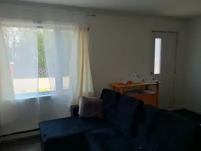 Je propose à la location une chambre privée meublée au sein d’un appartement en colocation situé à S...