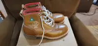 Collins work boots with steel toe, brand new