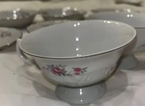 White Floral China Set (9 Pcs). I deliver63611957273475122