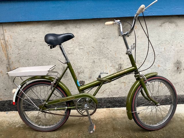 Folding Bike in Road in Comox / Courtenay / Cumberland - Image 3