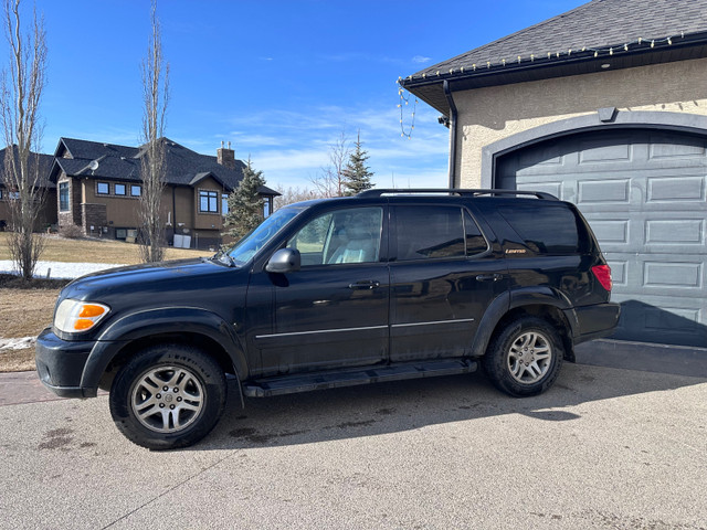 2003 Toyota Sequoia Limited in Cars & Trucks in Red Deer