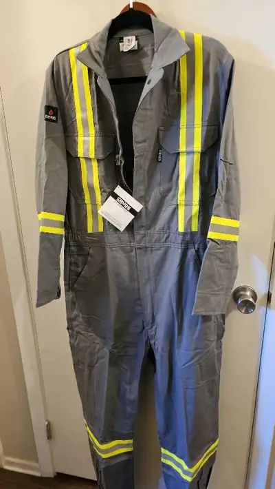 New FR coveralls 40reg, View more
