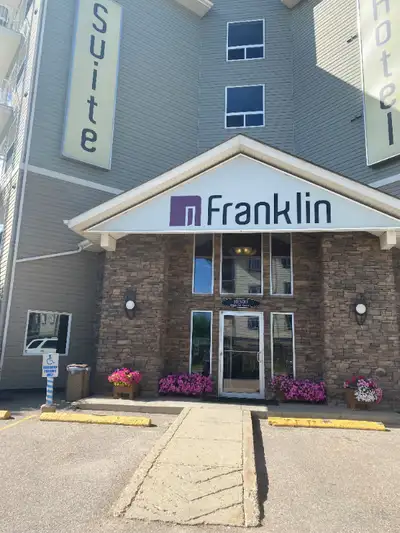 **Franklin Suites Now Leasing Long Term Stays** 10300 Franklin Avenue (Downtown) Starting at $1400 /...