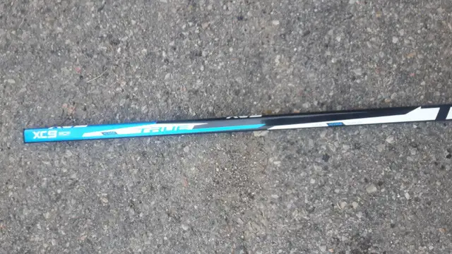 Mitch Marner True Carbon Fibre Hockey Stick in Hockey in Oshawa / Durham Region - Image 7