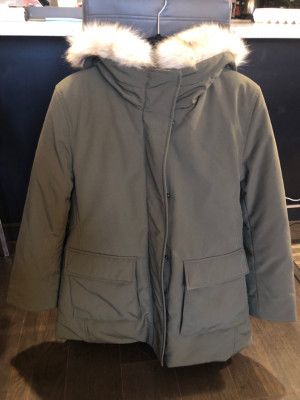 Uniqlo Winter Jacket in Canada - Kijiji™