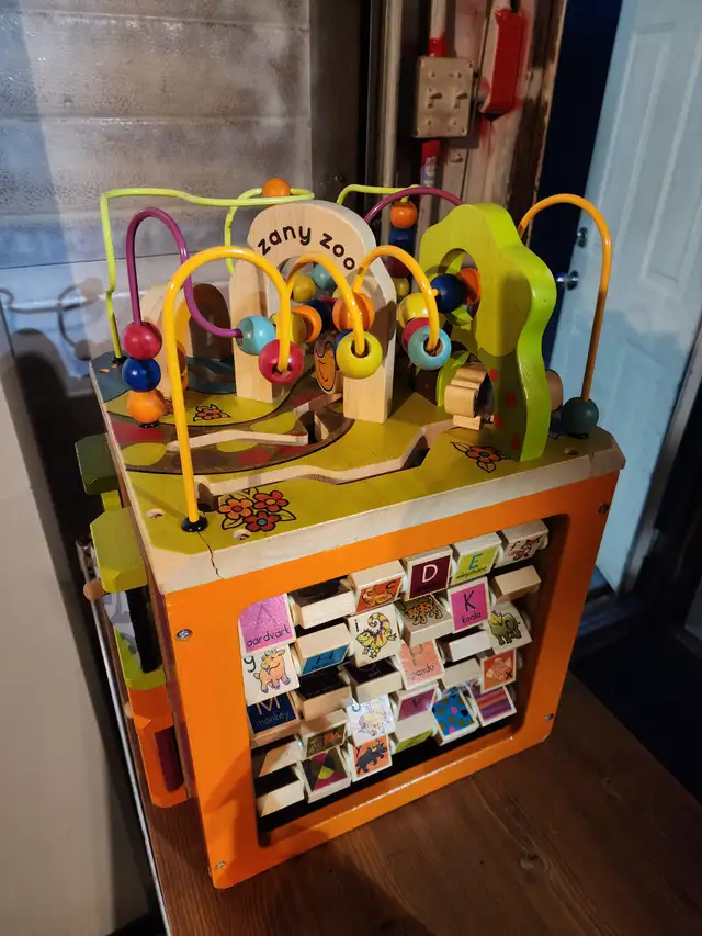 Zany ZOO kids mechanical leaning toy interactive