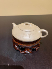 Yixing teapot 