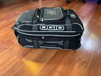 OGIO Layover Wheeled Suitcase