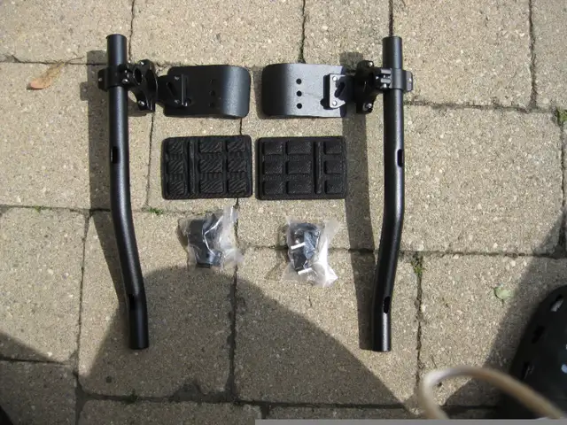 Road Bike Aerobars in Frames & Parts in Mississauga / Peel Region - Image 6