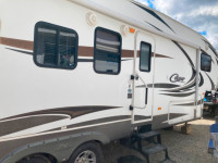 2012 Cougar 36 FT Fifth Wheel
