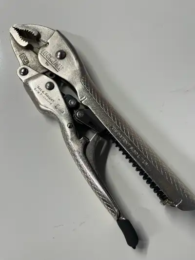 Lockjaw 10” Self-Adjusting Locking Pliers, View more