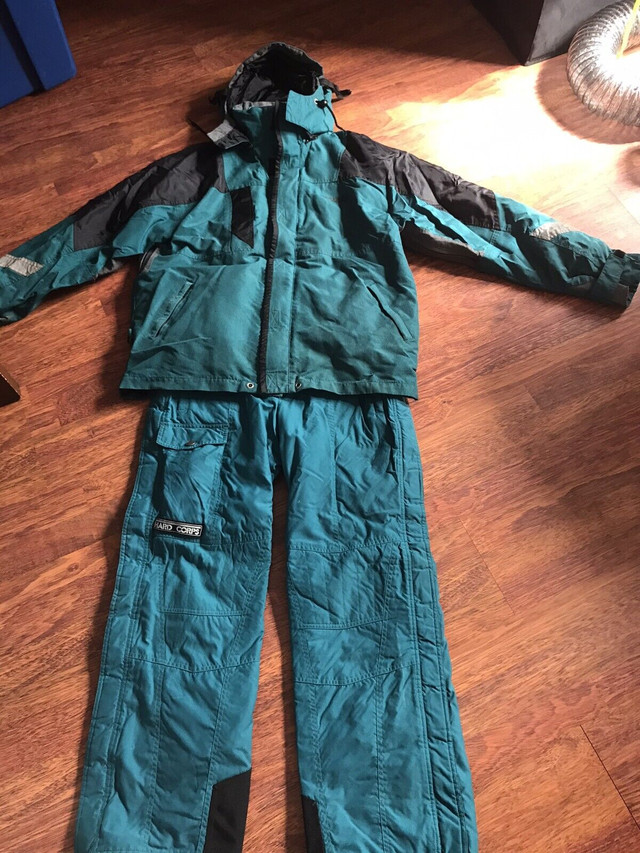 Mobius 3 piece ski suit in Ski in Gatineau