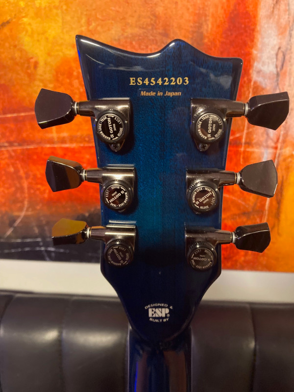 ESP Eclipse II 2022 (Natural Blue Fade) dans Guitares  à Longueuil/Rive Sud - Image 4