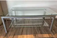 Table à Café en verre et métal