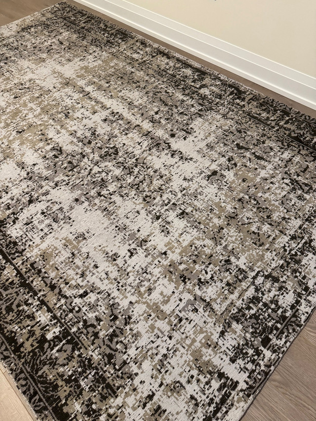 Structube Tomio Rug in Rugs, Carpets & Runners in City of Toronto