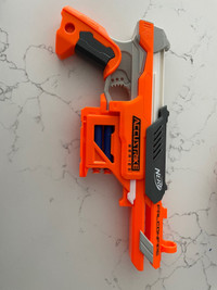 Nerf Falconfire (accusatrike series)