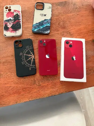 iPhone 13 Rouge, View more