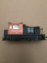 Model train items for sale HUGE LOT!