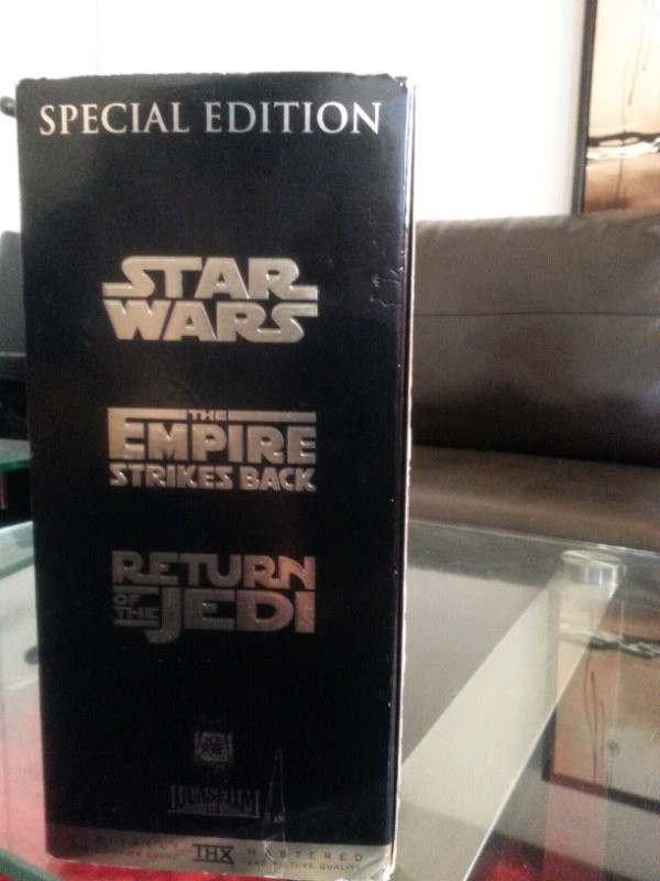 STAR WARS TRILOGY Special Edition VHS 1997 dans CD, DVD et Blu-ray  à Ville de Montréal - Image 2