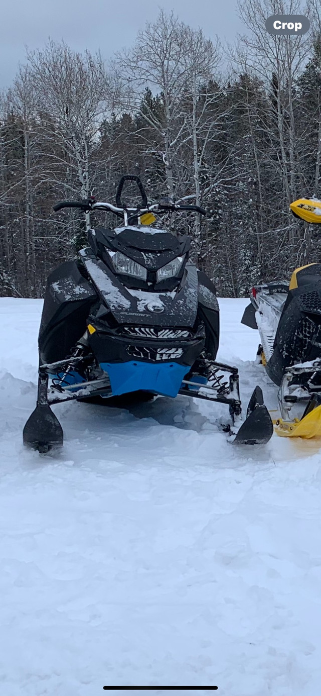 2020 summit 850 low km  in Snowmobiles in Thunder Bay