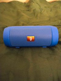 Mini charge Bluetooth speaker 7 inches wide 