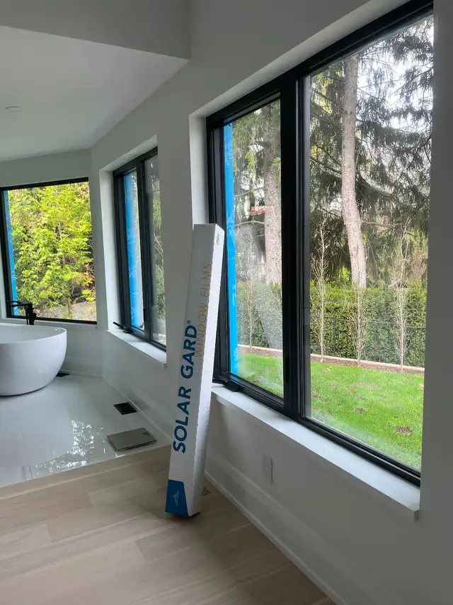 UV Protection Window Film & Tinting in Window Treatments in City of Toronto - Image 6