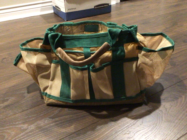 Garden Tote in Storage & Organization in Markham / York Region - Image 4