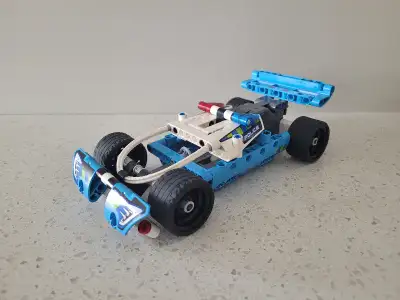 Used - perfect condition. Stickers are all applied straight. No box, spare parts or instructions. Fr...