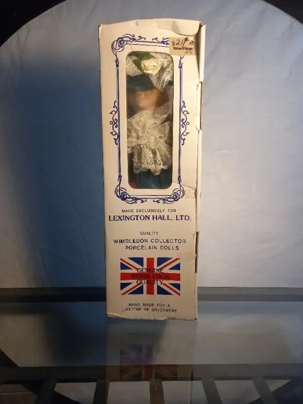 ASSORTMENT OF DOLLS in Toys & Games in Delta/Surrey/Langley - Image 8