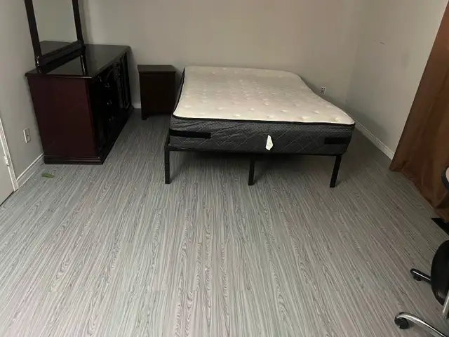 Furnished Room Rental in Room Rentals & Roommates in Ottawa - Image 5