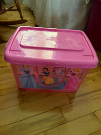 Princess storage bin or pink containers 10$ each photo