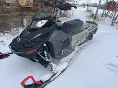 2008 skidoo summit 800 154 track in excellent shape no rips or tears Munster throttle installed Mbrp...