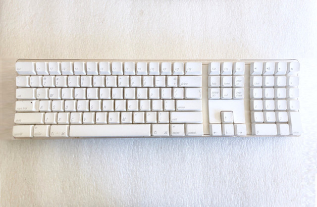 Apple Mac   Retro Wireless Bluetooth Keyboard ⎮ Model A1016 in Mice, Keyboards & Webcams in City of Toronto