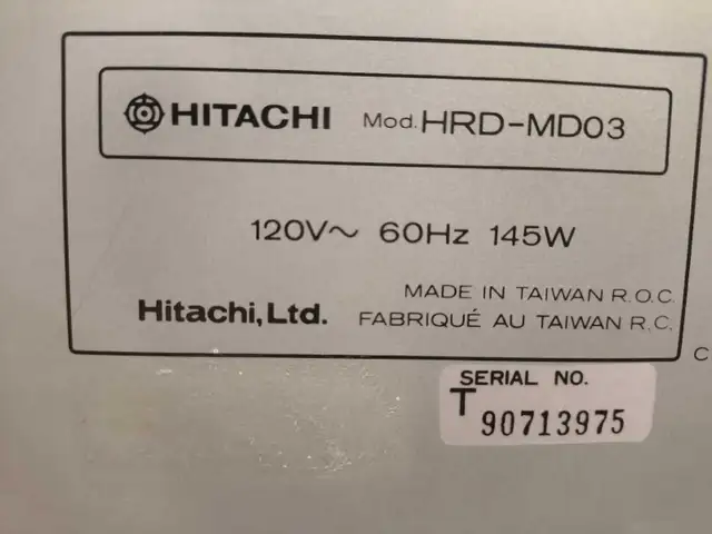 Hitachi HRD-MDO3 stereo system, Amplifier, Cassette in Stereo Systems & Home Theatre in St. Albert - Image 6