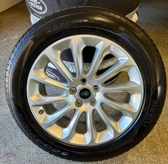 4 new Pirelli Scorpion Winter tires on Range Rover OEM Rims. in Tires & Rims in Calgary - Image 10