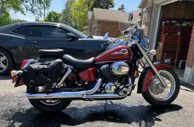 2002 Honda Shadow ACE Great running bike. Comes with phone holder, USB cord and battery tender. Grea...