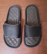 Men's Size 12 Soft Moc Slide Sandals, Brown and Black