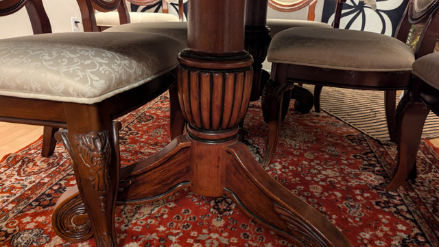 Set de salle à manger en bois - wood  and upholstery Dining set dans Mobilier de salle à manger et cuisine  à Laval/Rive Nord - Image 3