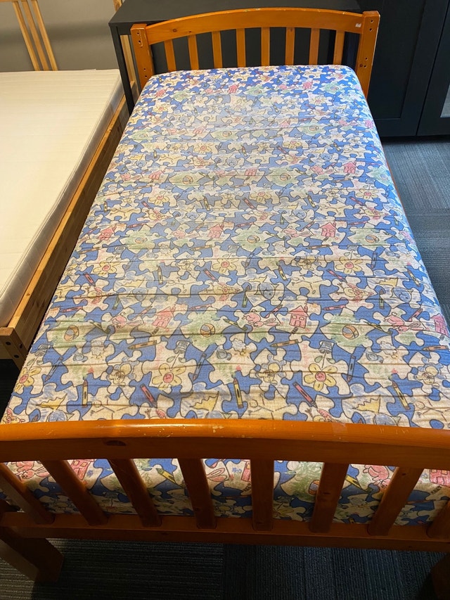 Twin bed Beds & Mattresses Winnipeg Kijiji