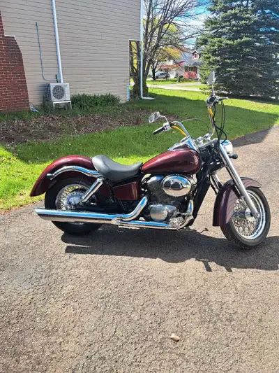 2000 Honda Shadow ACE – $2,100 44,590 km | Runs great | 750cc Solid, reliable cruiser. Comfortable r...