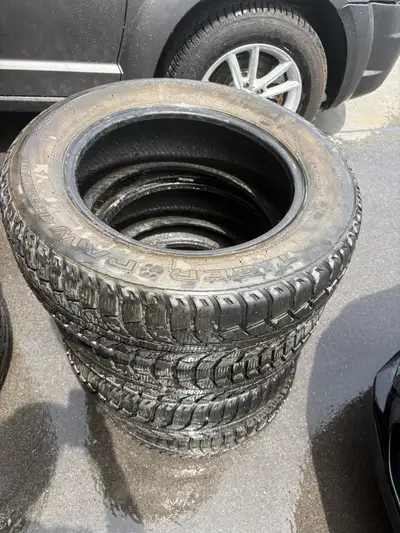 Nice set of 4 in good condition great tred Quick pick up stittsville